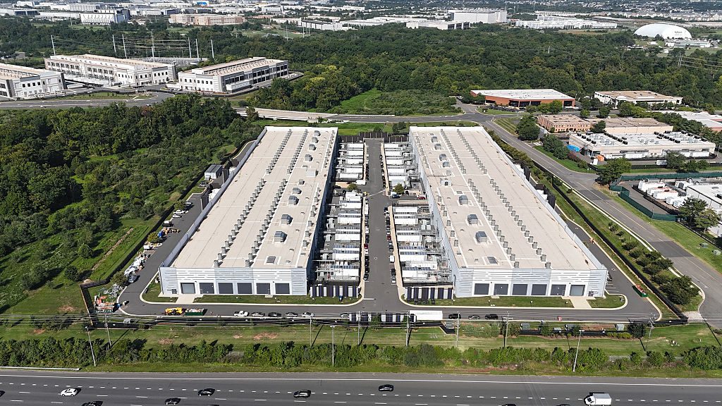 company-06.jpg
